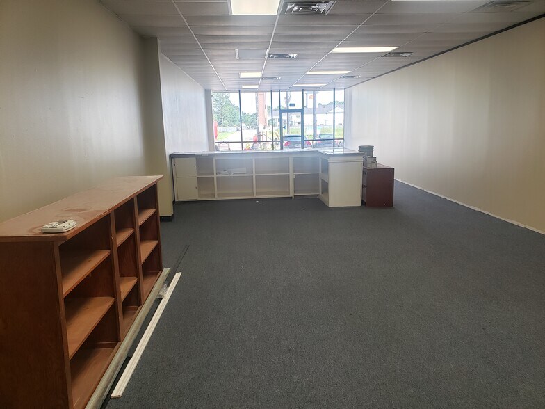 More Photos Of 5020 Louetta Rd, Spring Unknown For Lease