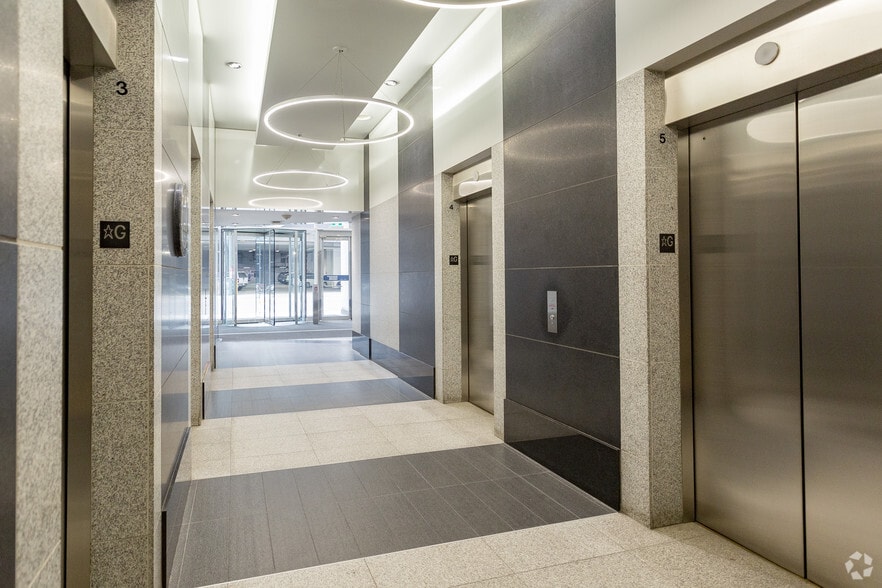 More Photos Of 202 6th Ave SW, Calgary Office For Lease