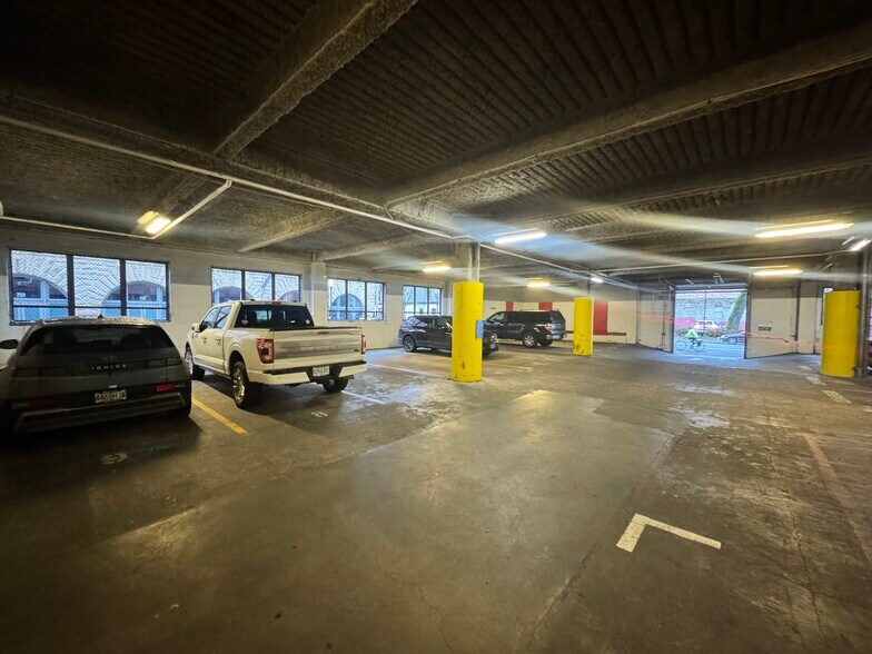 More Photos Of 222 SW Pine St, Portland Apartments For Sale