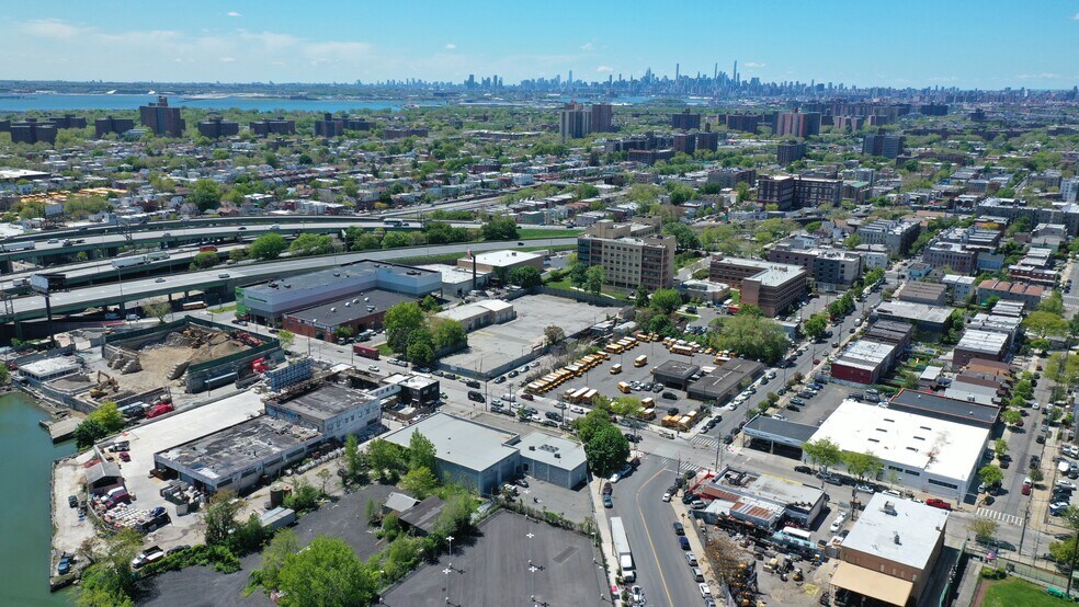 More Photos Of 1108 Zerega Ave, Bronx Service For Lease