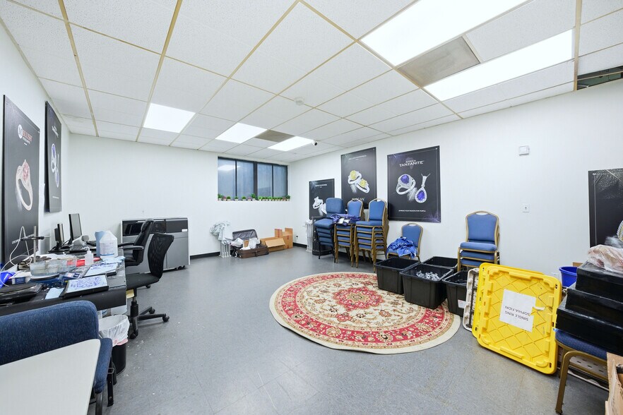 More Photos Of 910 N Amelia Ave, San Dimas Office For Lease