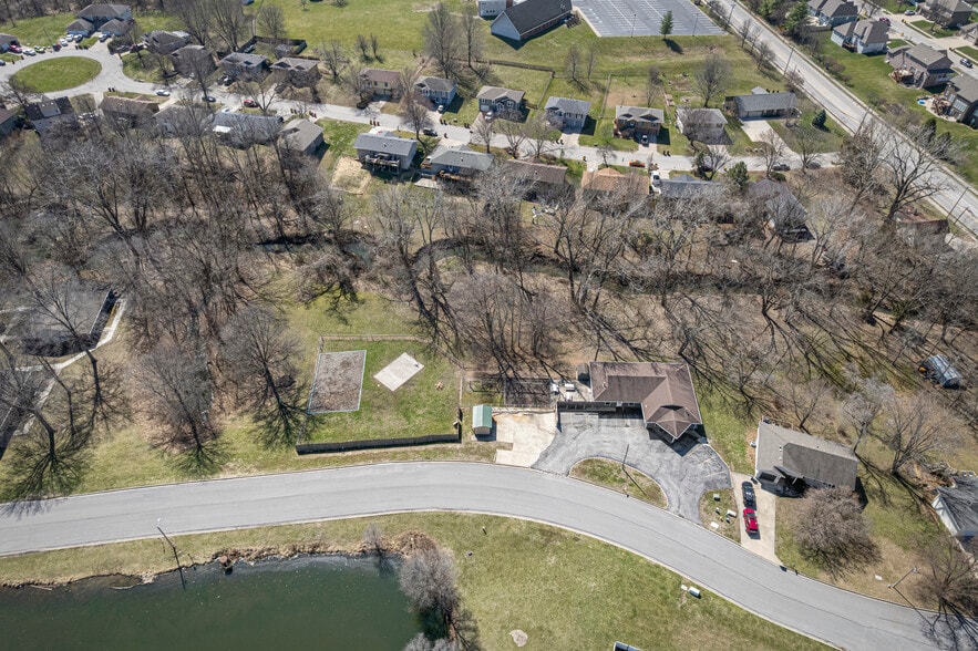 More Photos Of 205 Southbrook Pky, Kearney Daycare Center For Sale