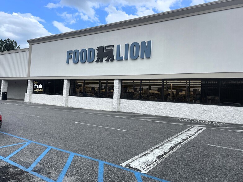 More Photos Of 2900 Leesburg Rd, Columbia Unknown For Lease