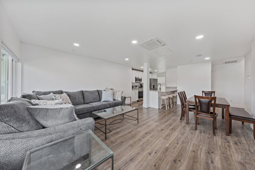 More Photos Of 1929 US-395, Gardnerville Apartments For Sale