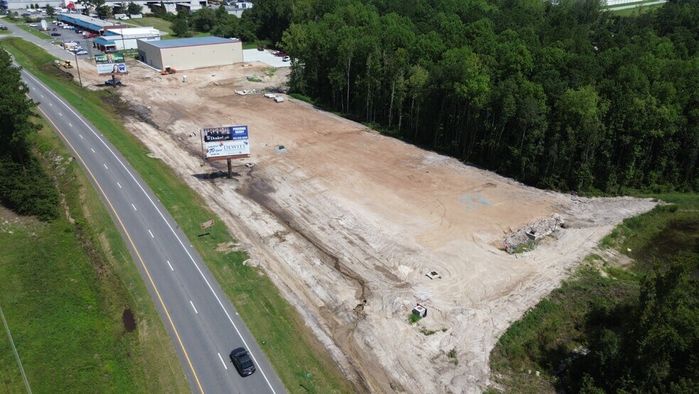 More Photos Of 205 – 215 Commercial Dr., Rincon Service For Lease