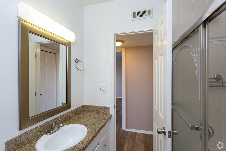 More Photos Of 1214 N Clark St, West Hollywood Apartments For Sale