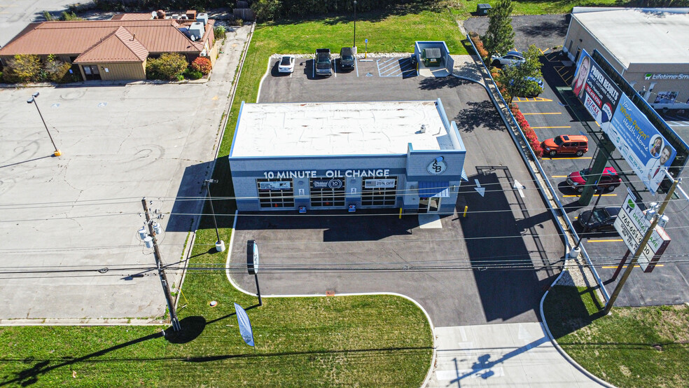 Primary Photo Of 2015 S Western Ave, Marion Auto Repair For Sale