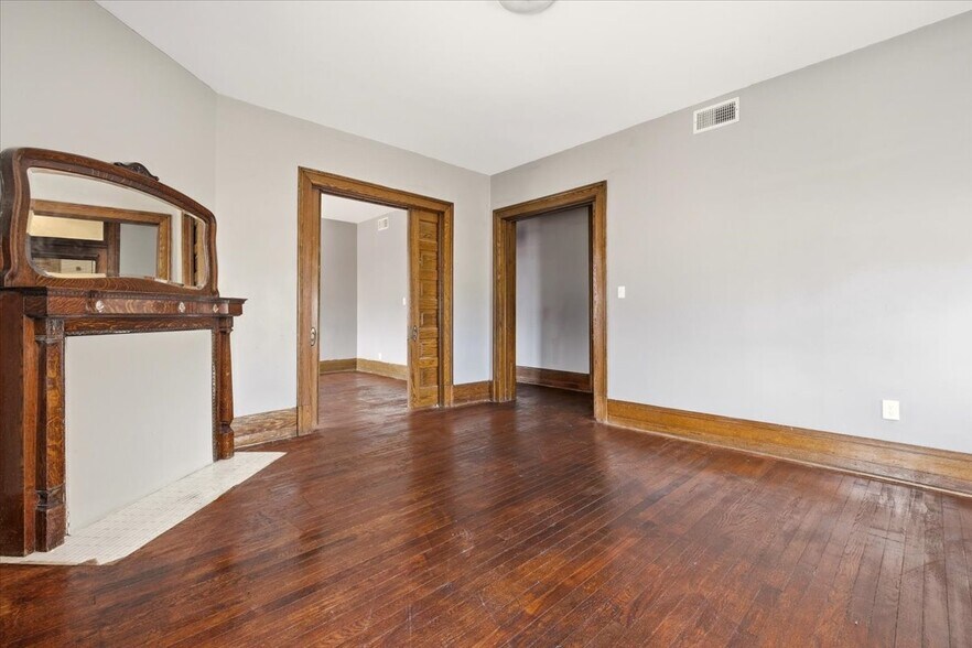 More Photos Of 283 Park Ave W, Mansfield Apartments For Sale