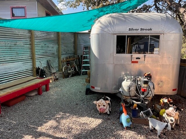 More Photos Of 35 Cottage Row, High Rolls Mountain Park Apartments For Sale