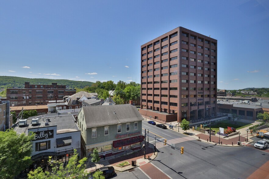 More Photos Of 1 E Broad St, Bethlehem Medical For Sale