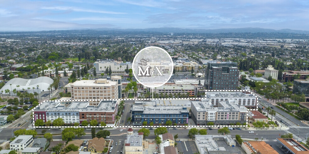 More Photos Of 184 W Center Street Promenade, Anaheim Apartments For Lease