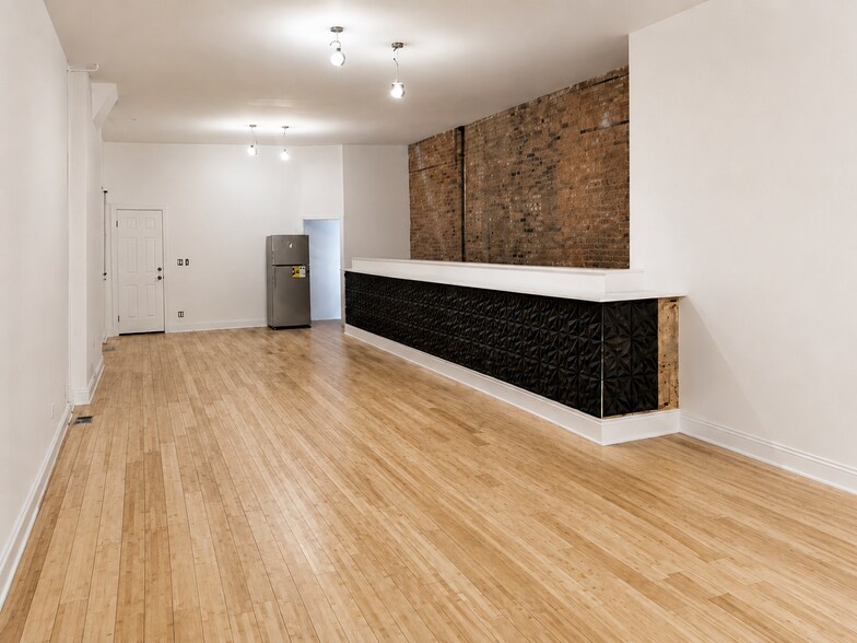 More Photos Of 8714 S Commercial Ave, Chicago Apartments For Sale