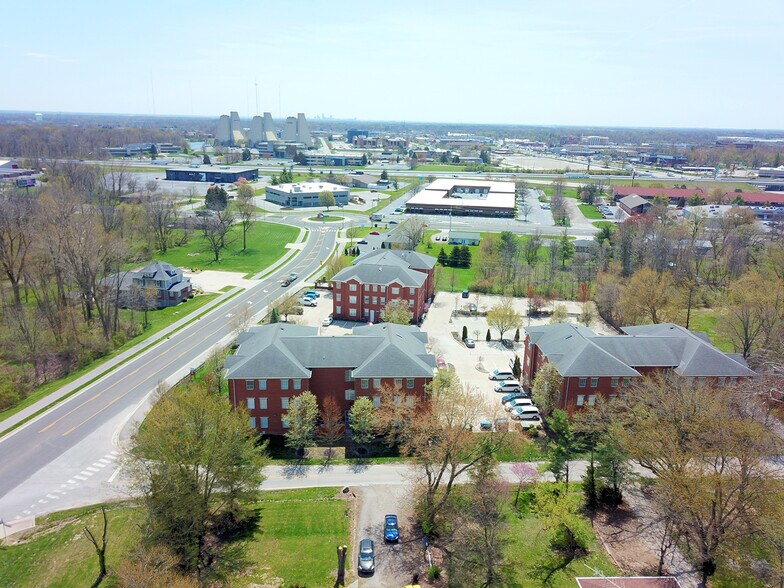 More Photos Of 9650 Commerce Dr, Carmel Office For Lease