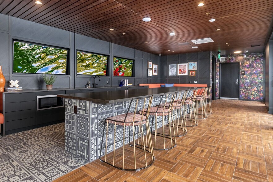 More Photos Of 2309 S Jackson St, Seattle Apartments For Lease