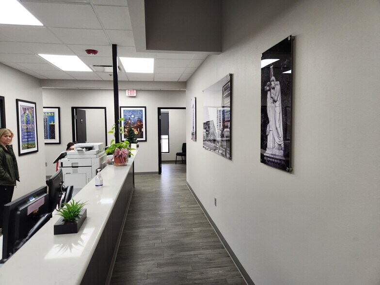 More Photos Of 2895 Lewis Ln, Paris Medical For Sale