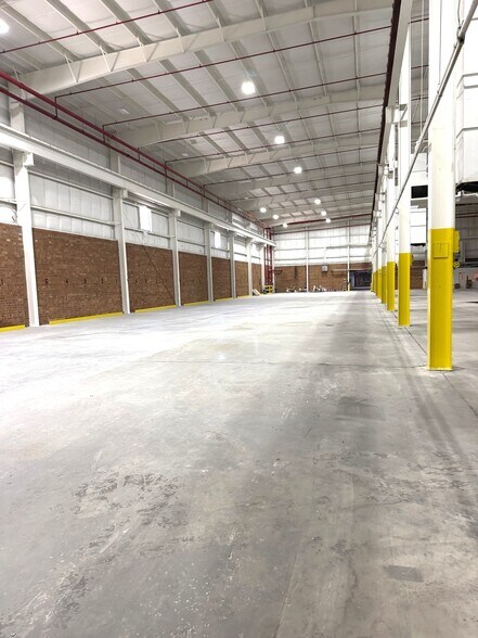 More Photos Of 315 Kettering Rd, High Point Manufacturing For Lease