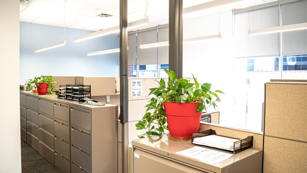 More Photos Of 421 Seventh Ave, Pittsburgh Office For Sale