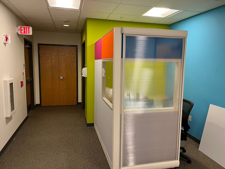 More Photos Of 784 Hercules Dr, Colchester Industrial For Sale