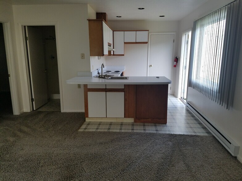 More Photos Of 6271 US Highway 322, Hartstown Apartments For Sale