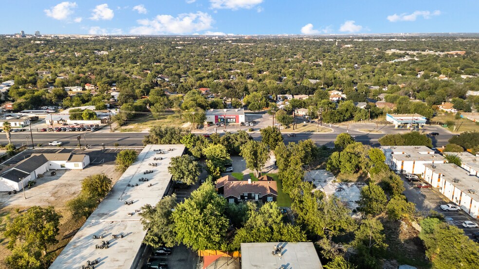 More Photos Of 1213 Bandera Rd, San Antonio Daycare Center For Sale