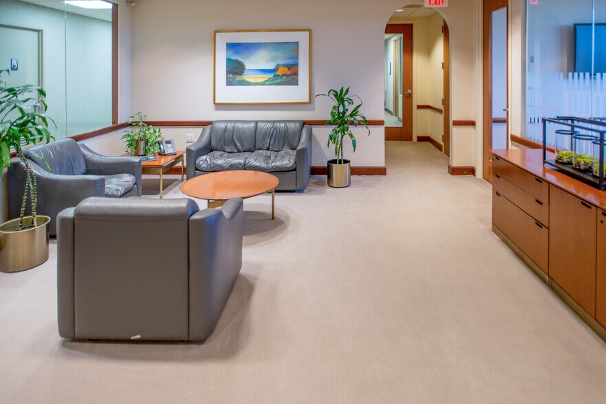 More Photos Of 89 Headquarters Plz, Morristown Office For Lease