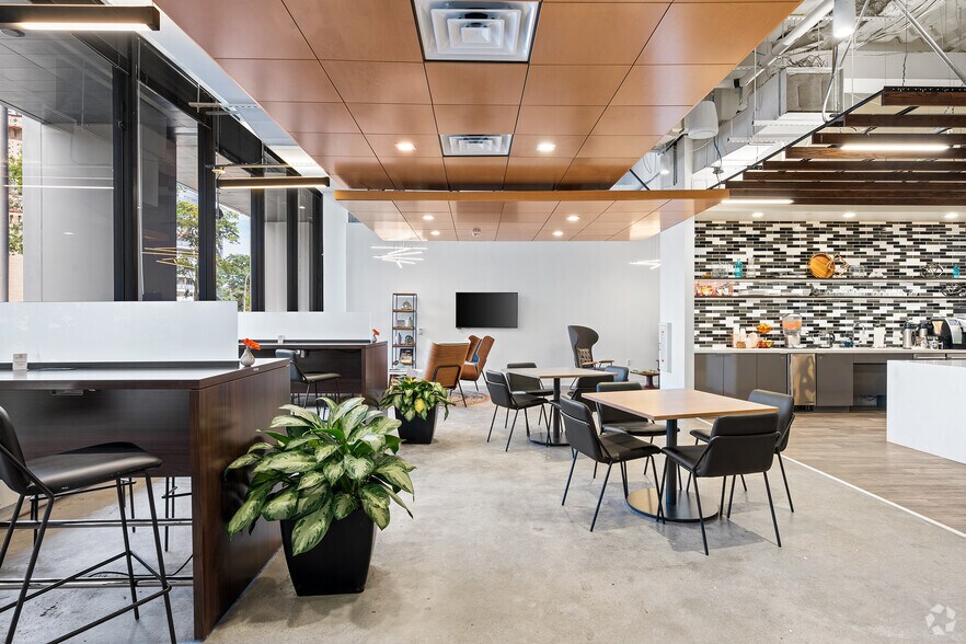 More Photos Of 44 S Broadway, White Plains Coworking Space