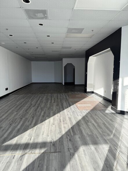 More Photos Of 5150 Buford Hwy NE, Doraville Storefront For Lease