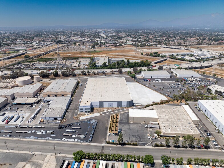 More Photos Of 357 N Covina Ln, City Of Industry Warehouse For Lease