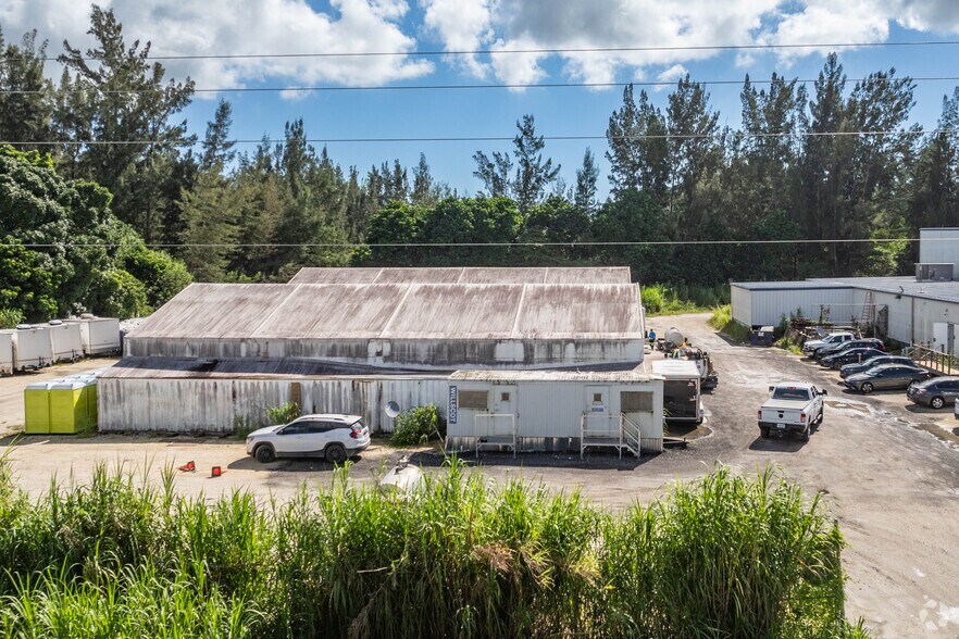 More Photos Of 29055 SW 107th Ave, Homestead Warehouse For Lease