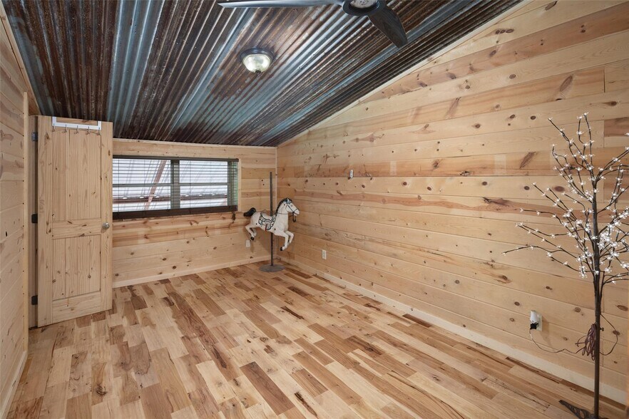 More Photos Of 1050 County Road 5025, Leonard Lodge Meeting Hall For Sale