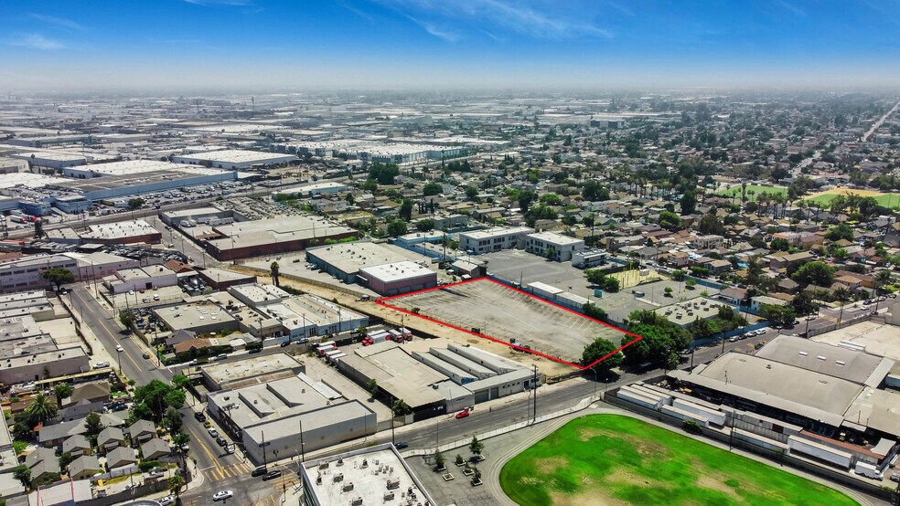 More Photos Of 2720 Compton Ave, Los Angeles Land For Sale