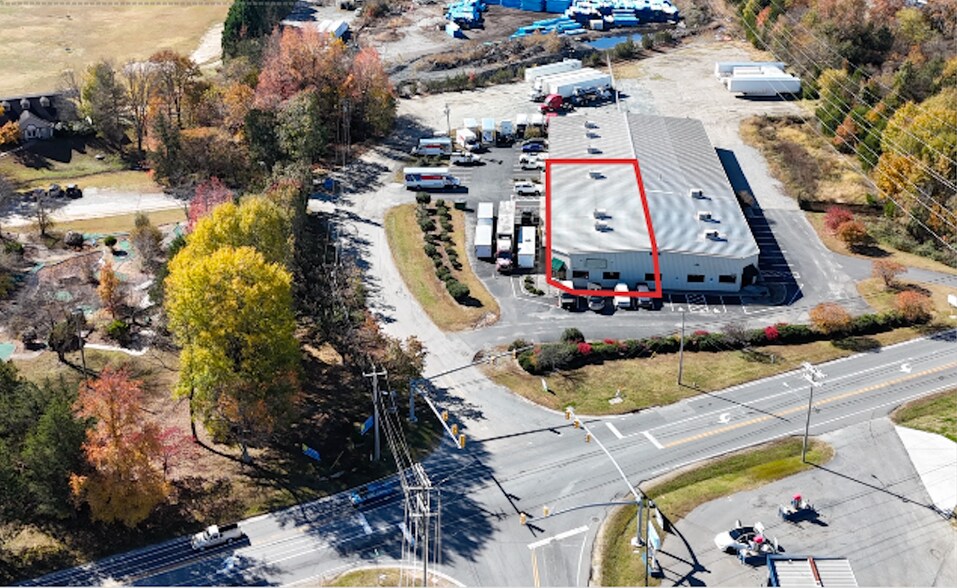 Primary Photo Of 2400 W Clemmonsville Rd, Winston-Salem Warehouse For Lease