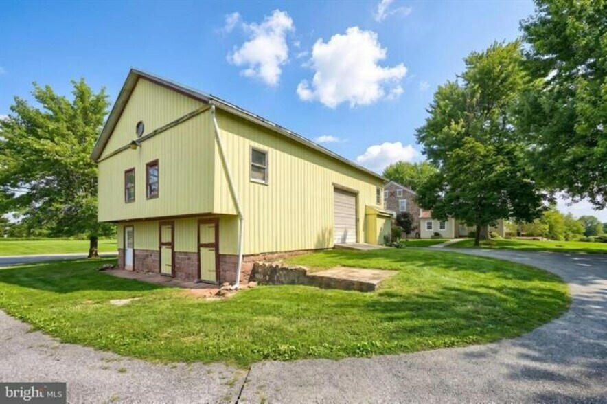 More Photos Of 4951 Carlisle Rd, Dover Industrial For Sale