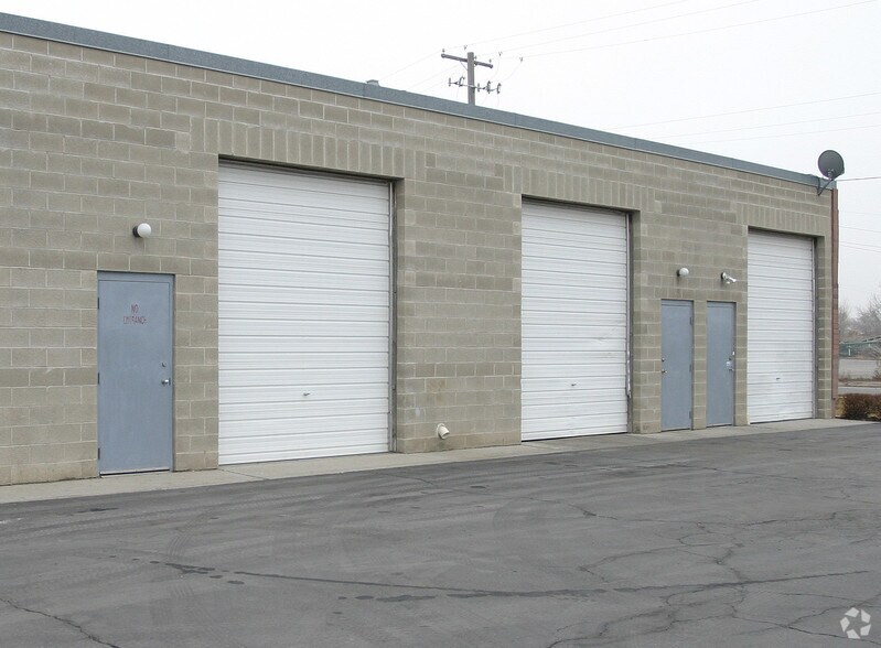More Photos Of 4100 S West Temple, Salt Lake City Warehouse For Lease