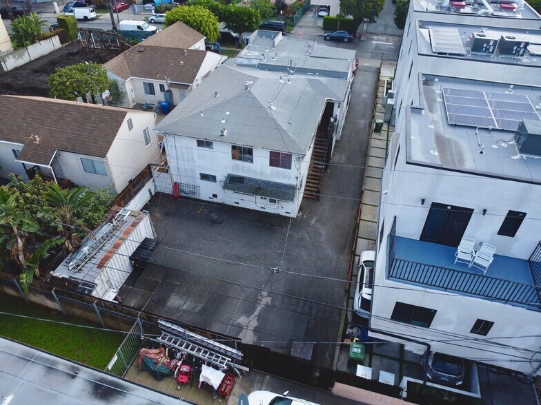 More Photos Of 2629 S Garth Ave, Los Angeles Multifamily For Sale