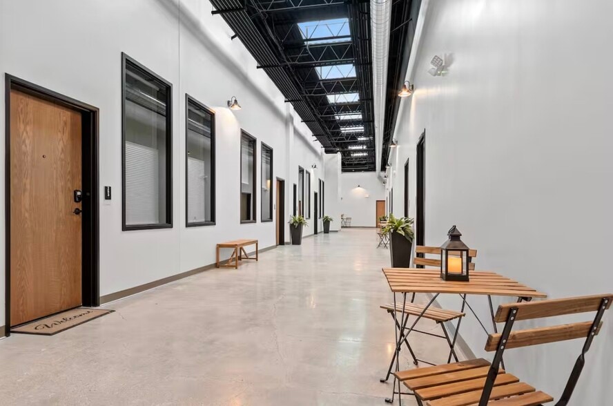 More Photos Of 216 Northland Ave, Green Bay Apartments For Sale