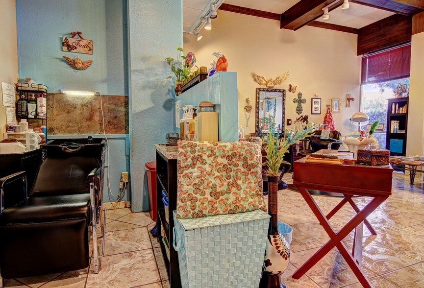 More Photos Of 4600 Ocean Dr, Corpus Christi Apartments For Sale
