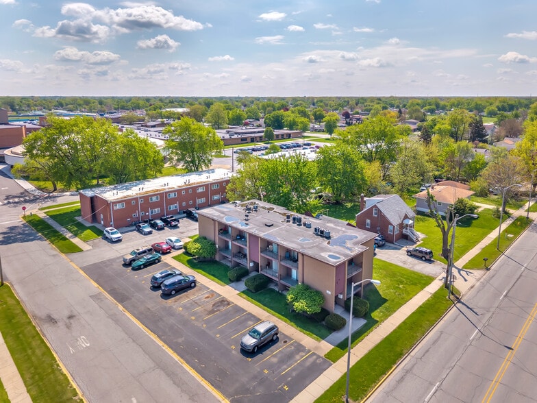 More Photos Of 9201 Kennedy Ave, Highland Apartments For Sale