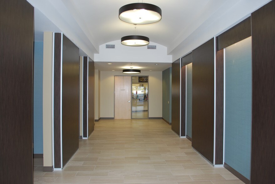 More Photos Of 2204 S El Camino Real, Oceanside Office For Lease
