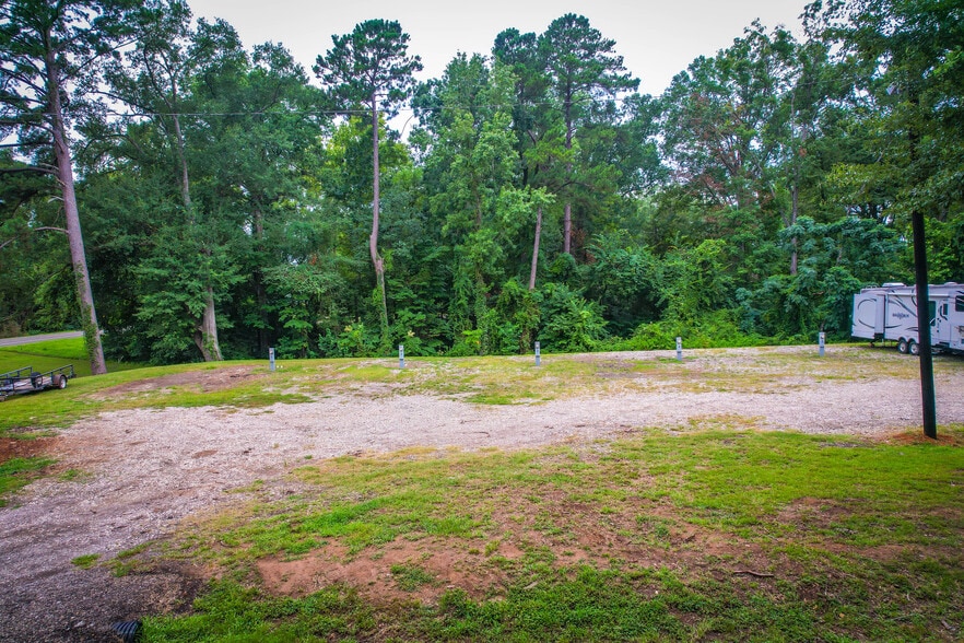 More Photos Of 151 Karen st, Zavalla Specialty For Sale