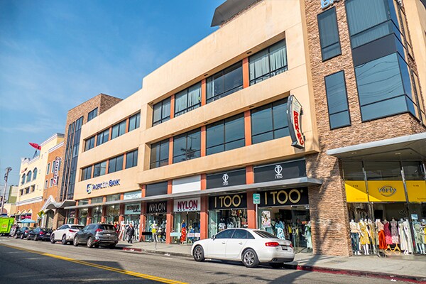 More Photos Of 777 E 12th St, Los Angeles Office For Lease