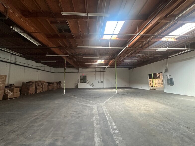 More Photos Of 17300 Railroad St, City of Industry Warehouse For Lease