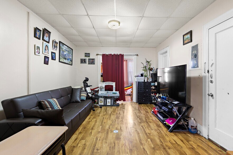 More Photos Of 2814-2819 Summit Ave, Union City Apartments For Sale