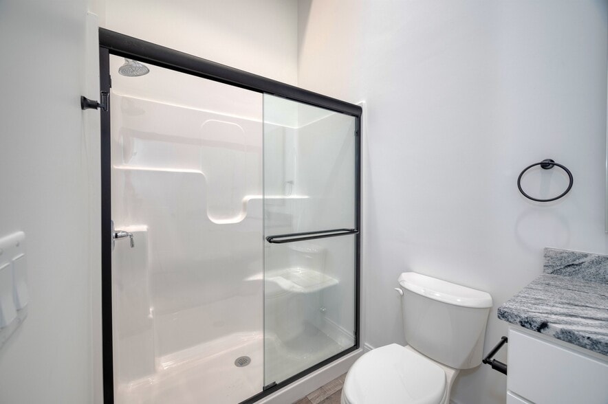 More Photos Of 10 Water St, Plymouth Apartments For Sale