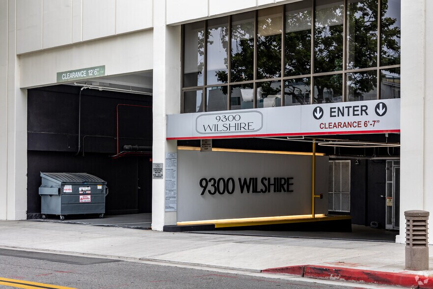 More Photos Of 9300 Wilshire Blvd, Beverly Hills Office For Sale