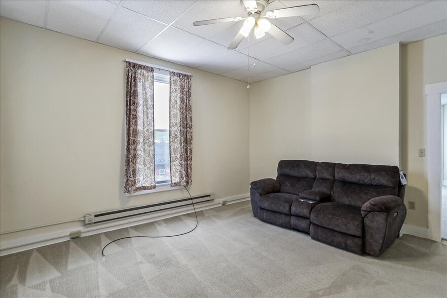 More Photos Of 229 E Union St, Cumberland Apartments For Sale