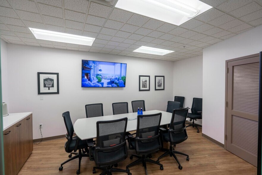 More Photos Of 262-268 Broadway, Saratoga Springs Office Residential For Sale