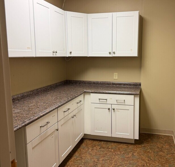 More Photos Of 5400 Maryland Way, Brentwood Office For Lease
