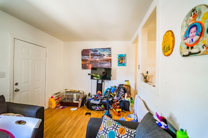 More Photos Of 9208 Harness St, Spring Valley Apartments For Sale