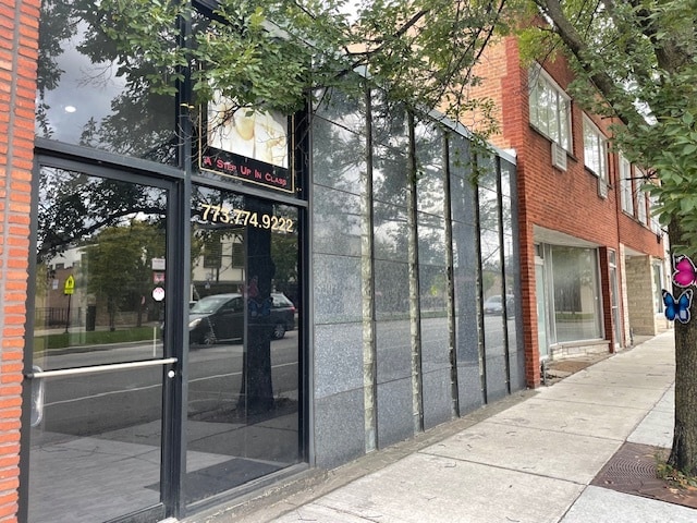 More Photos Of 5307 W Devon Ave, Chicago Medical For Sale